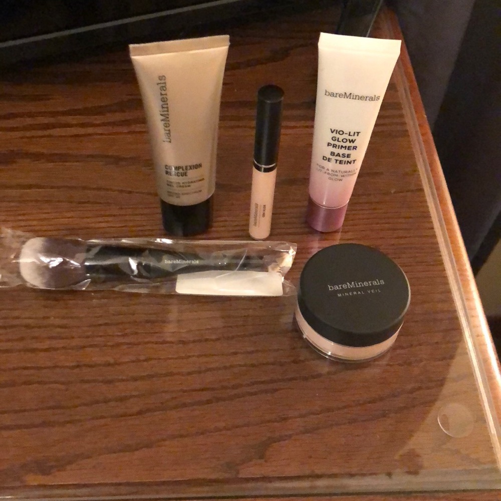 BareMinerals lot with new Vio-Lit glow primer